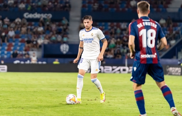 Valverde sõlmis Realiga tavatult pika lepingu