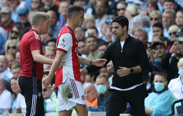 Arsenal sai Citylt sama suure kolaka kui Norwich ning langes kõige viimaseks