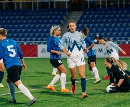 Luup peale | Tasemevahe oli selge, aga kolm korda posti kolistanud Sloveenia piirdus Pärnus vaid nelja väravaga