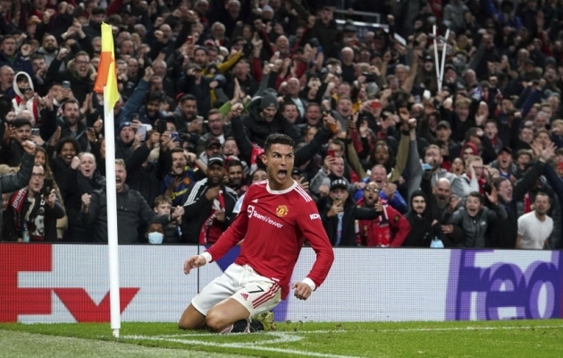 Kui üks on liiga vähe ... Ronaldo saab kaksikud!