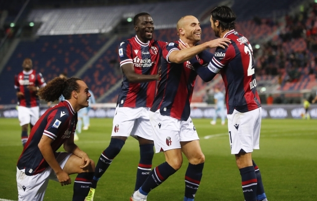 Bologna alistas Cagliari ning tõusis Juventuse kannule