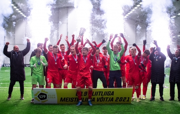 2021. aasta U19 Eliitliiga Meistriliiga võitja Tallinna JK Legion, kes alustab 2022. aastal B-alagrupis. Foto: Liisi Troska / jalgpall.ee