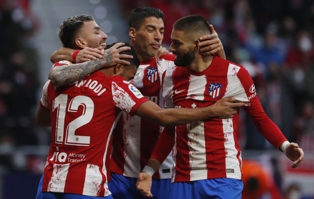 Neljamängulise kaotuste seeria lõpetanud Atletico saatis kunagise esiründaja aplausi saatel väljakule