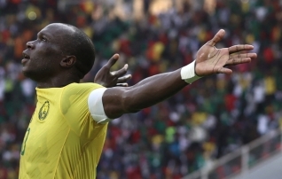 Kolm mängu, viis väravat: Kameruni ründaja sahistas taas, Roheneemesaared on edasipääsu lävel