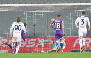 Serbia staarründaja eksis Panenka penaltil, aga Fiorentina lõi sellest hoolimata kuus väravat