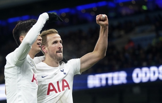 Ulmelises lahingus igasugust loogikat eiranud Tottenham pani City jälle kummuli