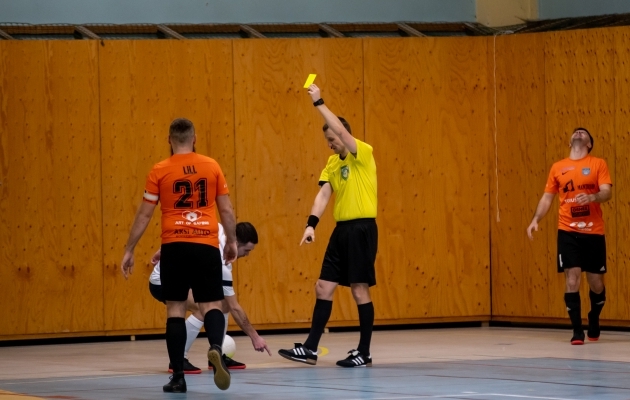 Põhjamudas virelev Wolves sai kodus korraliku ketuka