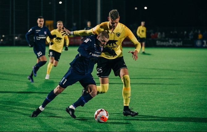 VAATA JÄRELE: Vaprus maadles uue kunstmuruväljaku avamismängus Paidega