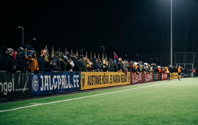 Mängule elas kaasa 461 inimest. Foto: Liisi Troska / jalgpall.ee