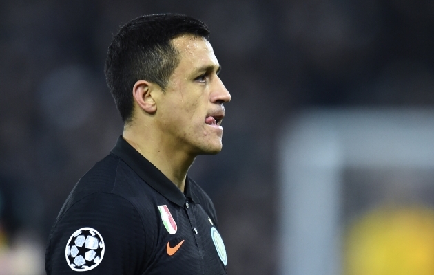 Alexis Sanchez m&auml;ngis n&auml;ljaselt. Foto: Scanpix / EPA / Peter Powell