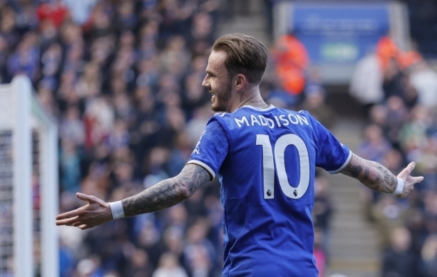 Iluväravaid löönud Leicester naasis võidurajale ja kerkis esikümnesse