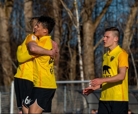 Luup peale | Kalašnikovsi nutikas muudatus pööras nullimeeste lahingu Vapruse kasuks