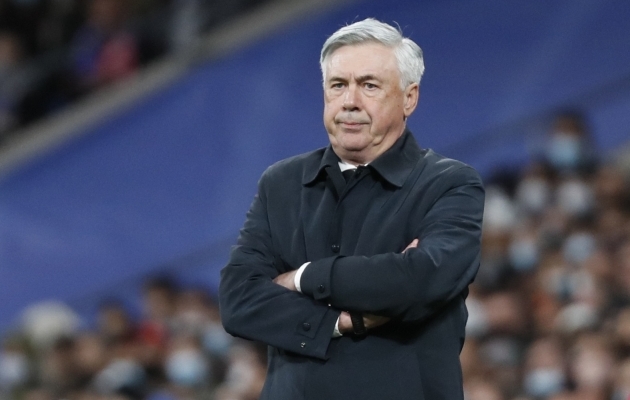 Kümnendid lendavad, Papa Carlo jääb