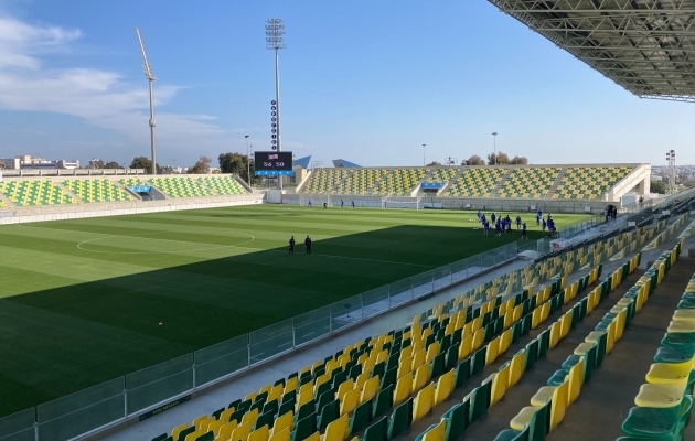 Küpros - Eesti kohtumine toimub 7400 pealtvaatajat mahutaval ja 2016. aastal avatud Larnaca AEK staadionil. Foto: Ott Järvela