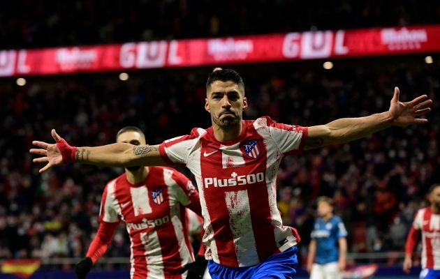 Felix ja Suarez juhtisid Atletico hea tujuga Manchesteri