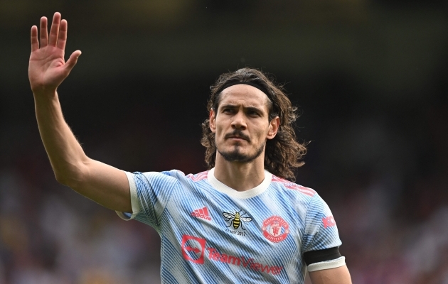  El Matador  lahkub: United jättis vigastustega jamanud Cavaniga hüvasti