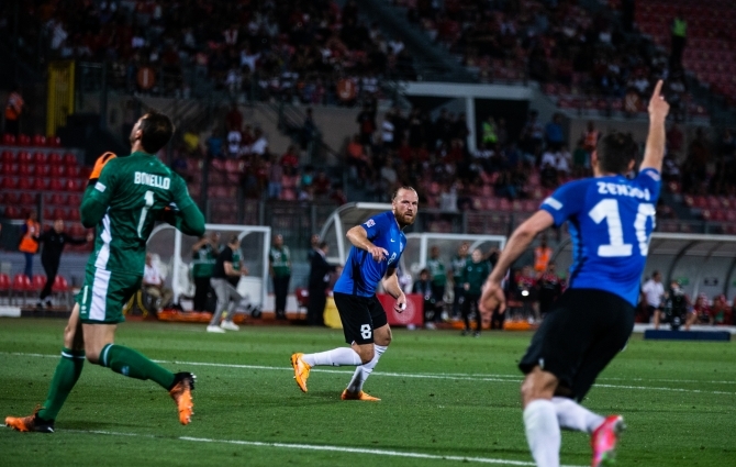 Luup peale | Vassiljev lõpetas pika väravapõua, aga Häberli jokkerid olid vahetusmehed Zenjov ja Anier