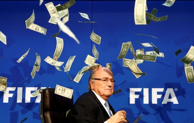 Korruptsioonis süüdistatud Blatter ja Platini mõisteti kohtus õigeks