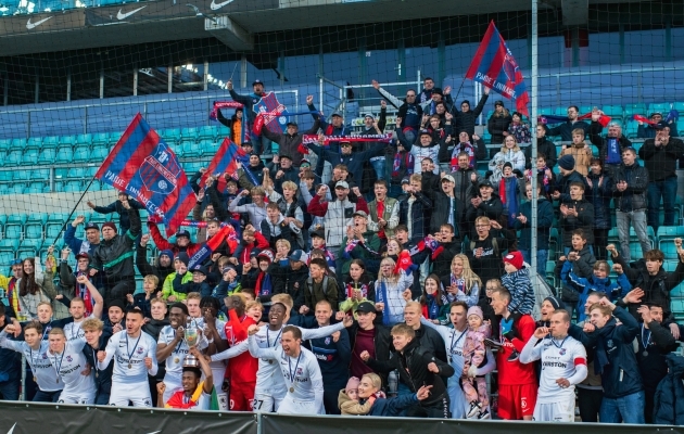 Mida laulavad Rootsi fännid? 