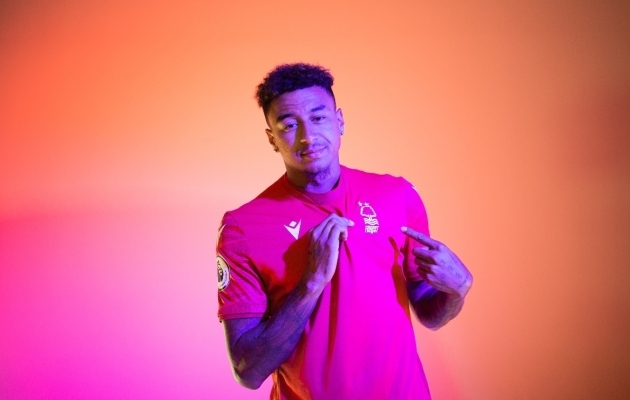 Üks üleminekuaken, üks klubi, kaks meeskonda ehk Nottingham Forest sattus hoogu