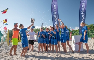 Pühapäeval peetakse Pärnus naiste rannajalgpalli turniiri