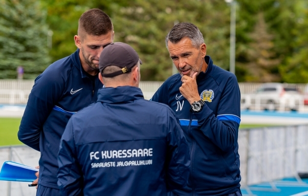 Roman Kožuhhovski ja ta tiim on Kuressaarest vorminud k&otilde;va l&ouml;&ouml;girusika. Foto: Svetlana T&scaron;ižova