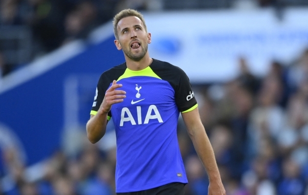 Brighton hoidis rohkem palli, kuid skoori tegi taas Kane