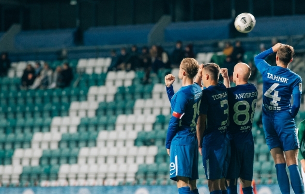 Karistuslöögi kaitsmisel pandi kaks lennukat ideed kokku