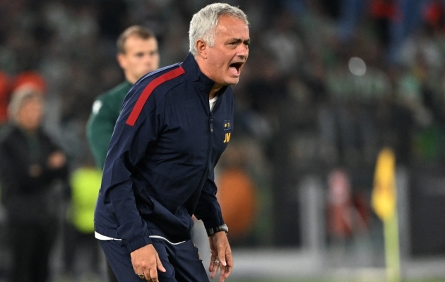 Jose Mourinhol ja Romal seisab ees keeruline ülesanne. Foto: Scanpix / Reuters / Alberto Lingria