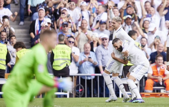 Luup peale |  El Clasico  jättis törtsuva Barcelona vaimsesse auku