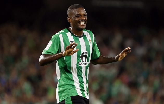 Carvalho lõi hooaja esimesed väravad ja aitas Betisi lihtsurelikest parimaks