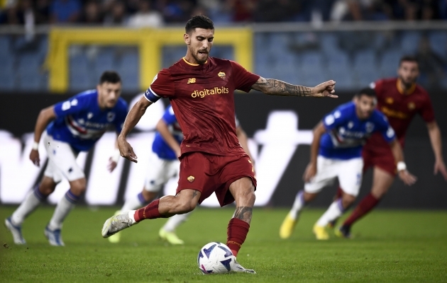 Roma tõusis tänu varajasele penaltile ja rivaalide viigimängule esinelikusse