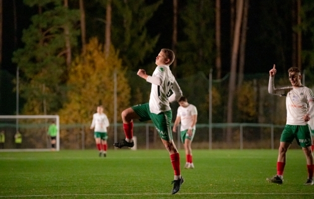 VAATA JÄRELE: Elva pööras teisel poolajal kaotusseisu PJK vastu võiduks  (lisatud galerii!) 