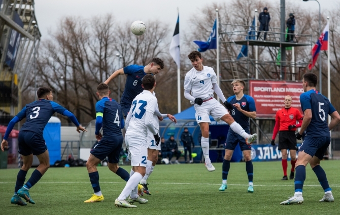 VAATA JÄRELE: U19 noormehed virutasid endale ise ning Slovakkia võttis minimaalse võidu