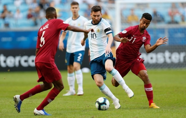 Vaata: Messi, Messi, Messi, Messi ja Messi mängivad omavahel koera
