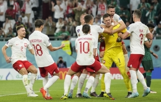 Memo | Lewandowski sai lõpuks MM-värava kätte, aga mängu staariks tõusis Szczesny