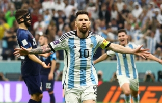 Maailmameister Messi paneb Kataris kantud särgid oksjonil müüki