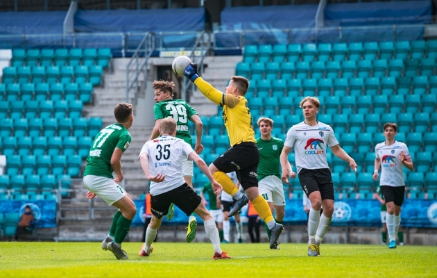 Tänavu kohtusid U19 Eliitliiga meistriliiga finaalis Tallinna Kalev ja Tallinna Flora. Foto: Liisi Troska / jalgpall.ee