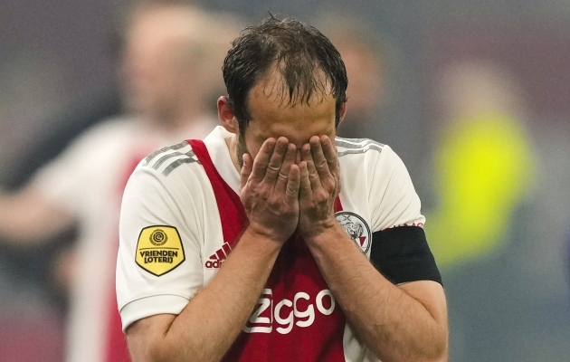 Ajax lasi Hollandi eest MM-il silma paistnud legendil vabalt minna