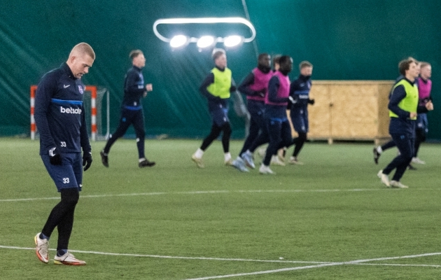 Koondis saab keskväljale jõudu juurde: kogenud poolkaitsja seljatas tervisemured
