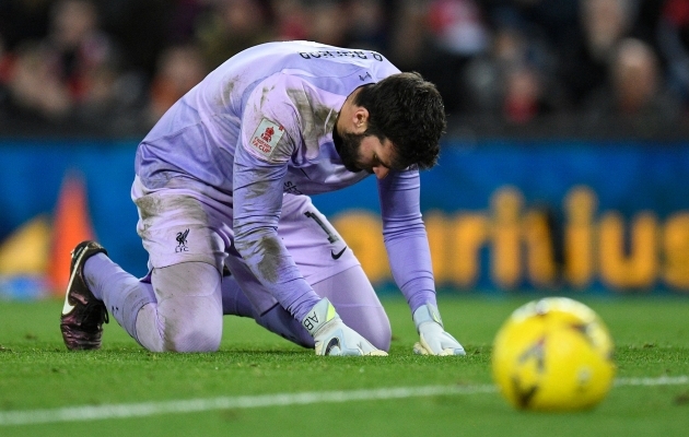 Kingituste aeg: Alisson tegi Kariust, Totil jooksis juhe kokku - Liverpool ja Wolves selgitavad edasipääseja kordusmatšis