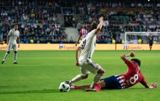 Hispaania karikaloos andis veerandfinaaliks Madridi derbi