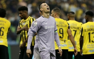 Üks tiitel jääb saamata: Ronaldo uus koduklubi kaotas Saudi Araabia Superkarika poolfinaali