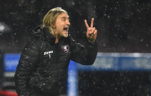 Serie A klubi vallandas 31 päeva jooksul teist korda täpselt sama peatreeneri