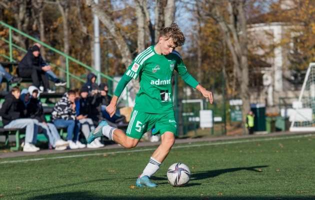 Algavaks hooajaks Esiliigasse tõusnud FC Tallinna ja Levadia duubli mõõduvõtt tõi punaseid kaarte rohkem kui väravaid 