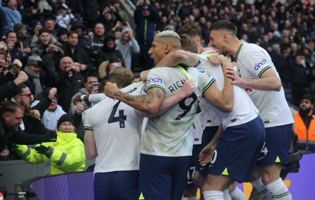 Spurs loputas Premier League'i keskmikku Chelseat, sinisärgid on veebruaris löönud vaid ühe värava