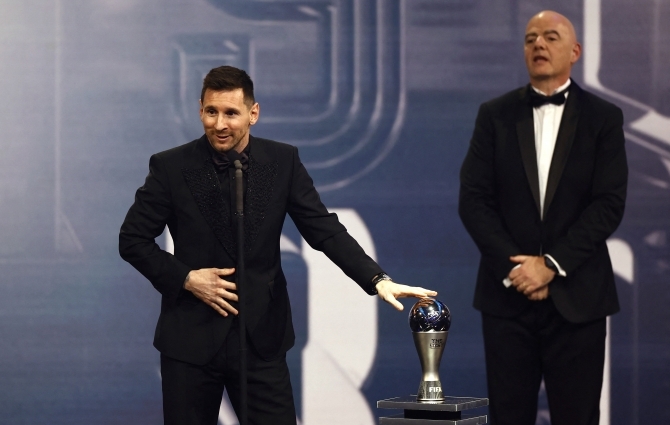 Argentina mehed ja Inglismaa naised tegid FIFA auhinnagalal peaaegu puhta töö