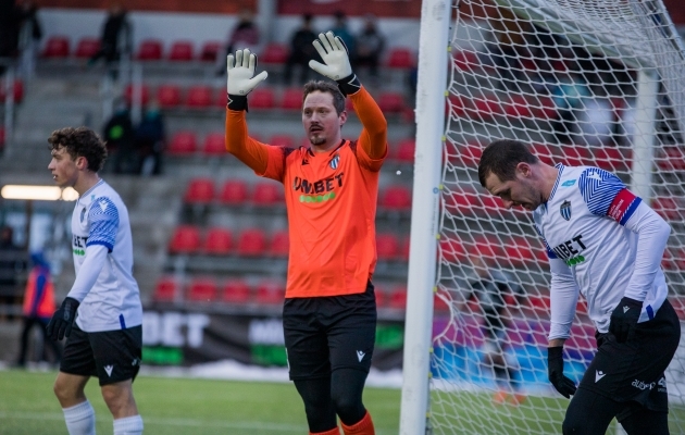 Tallinna Kalevi v&auml;ravavaht Oskari Forsman alustas Premium liigas nullim&auml;nguga. Foto: Katariina Peetson / jalgpall.ee