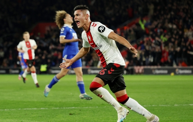 Southampton lõpetas pooleaastase koduvõidupõua ja sai viimasest kohast lahti