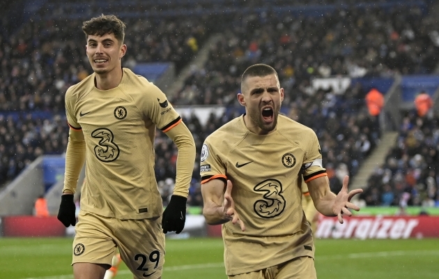 Masinavärgi käima saanud Chelsea võimutses Leicesteri üle, Spurs tugevdas kohta esinelikus